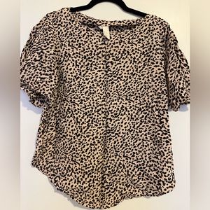H&M leopard print blouse